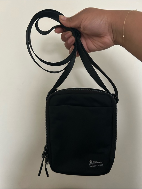 lululemon athletica Handbags - Lululemon Crossbody Bag
